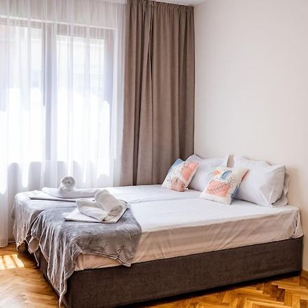 Varna Central 2Bdrm Apartment מראה חיצוני תמונה