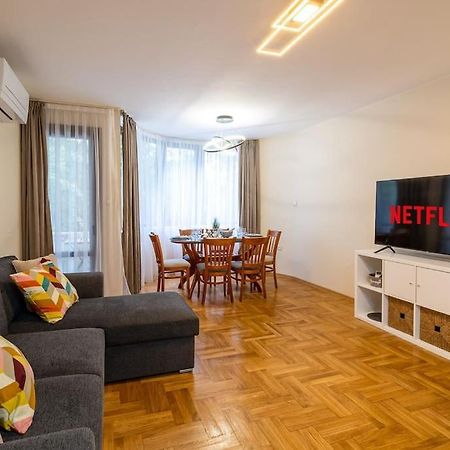 Varna Central 2Bdrm Apartment מראה חיצוני תמונה